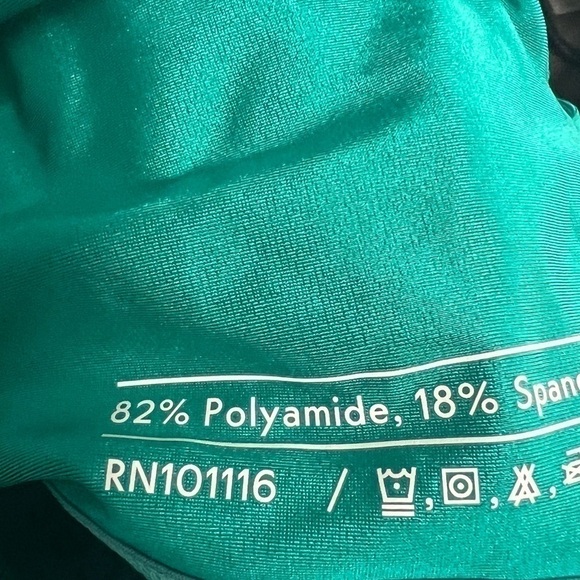 Outdoor Voices Bondi Beam Bra, New with Tags - Picture 4 of 7